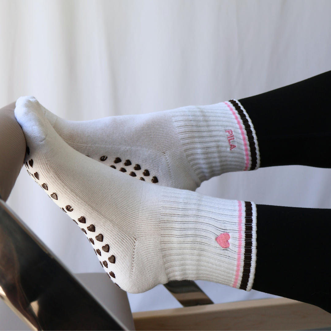 PILA Essential Grip Socks - Pink/Brown