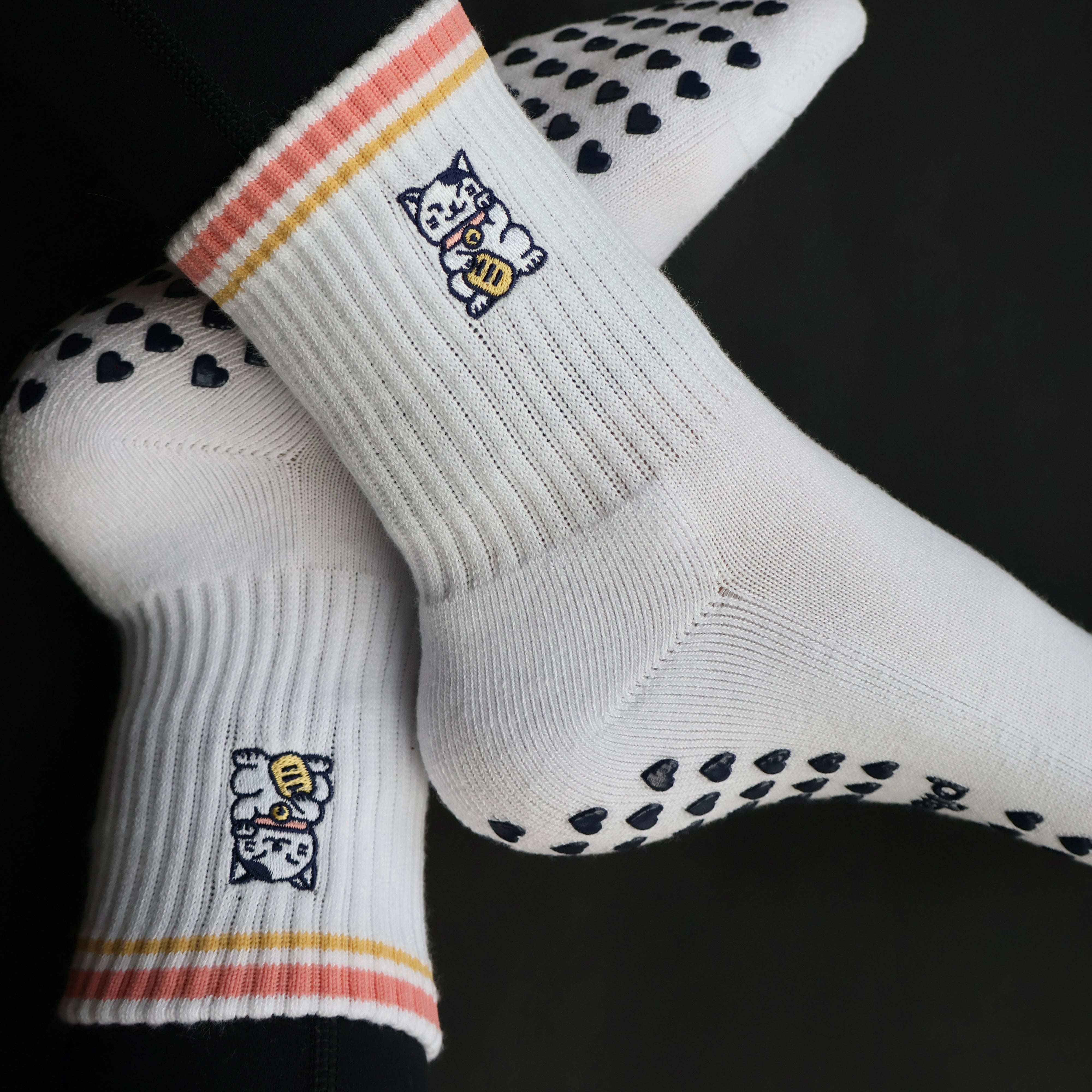 Feeling lucky grip socks for pilates