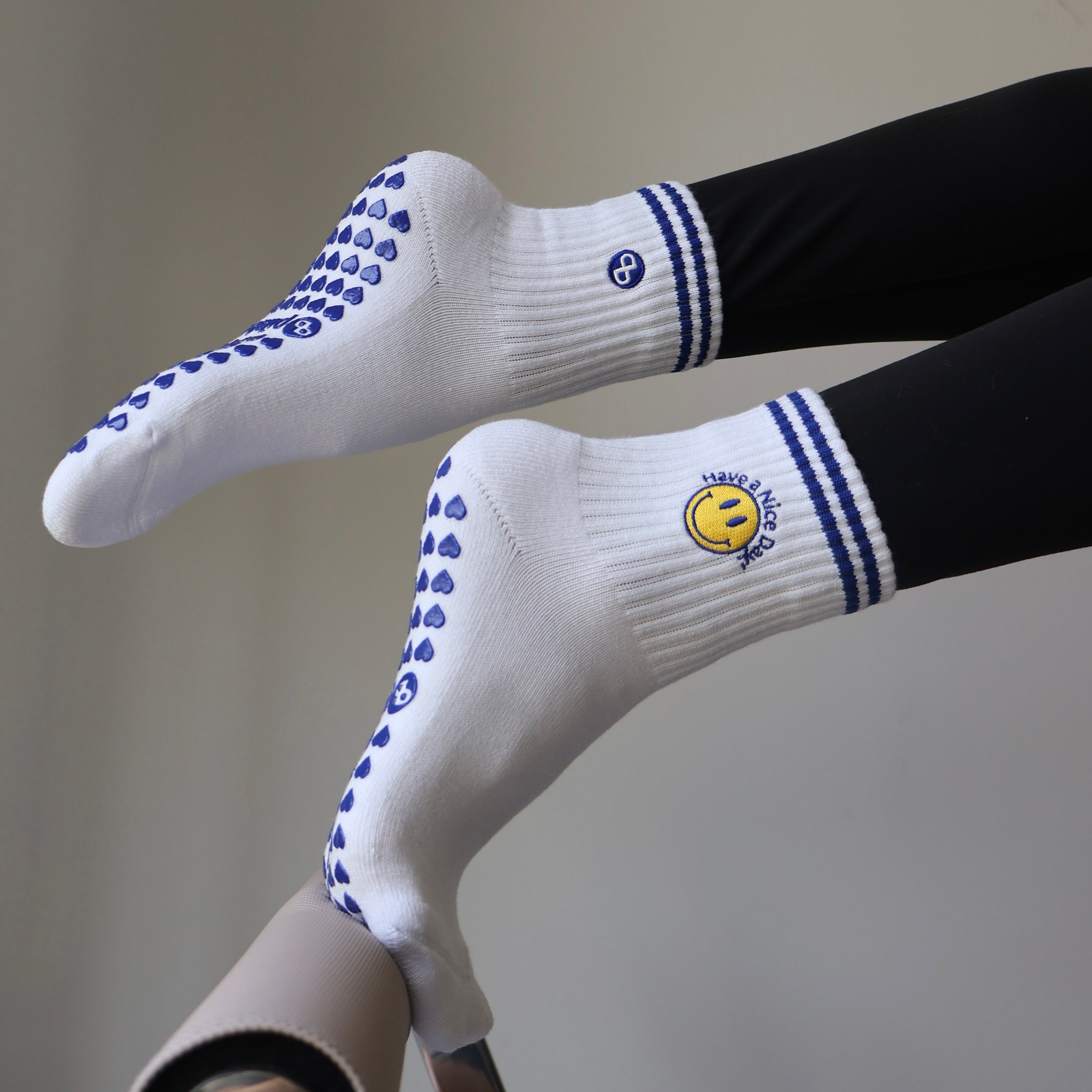 HAVE A NICE DAY GRIP SOCKS- REFORMER PILATES SOCKS