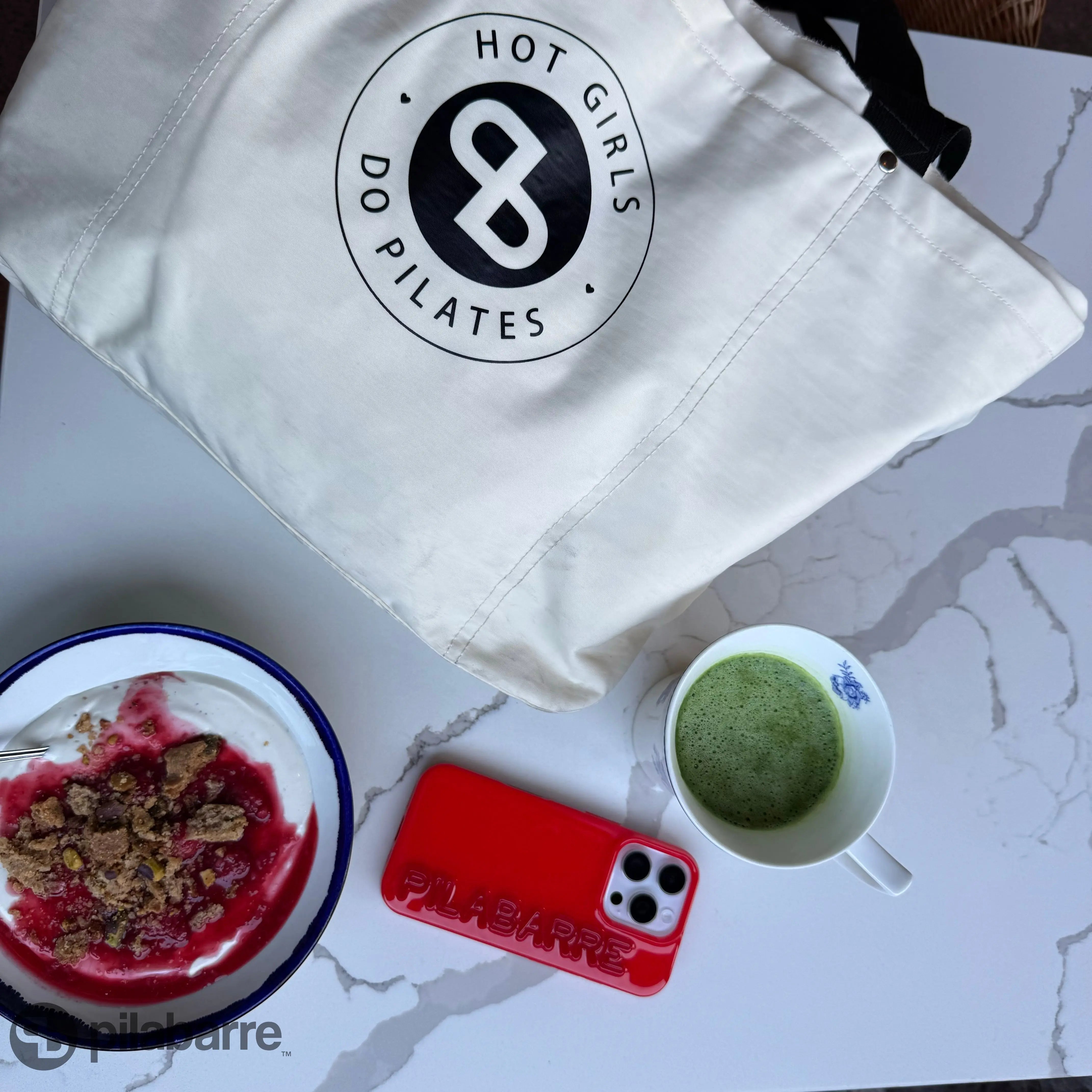 Nylon "Hot Girls Do Pilates" Tote Pila-Barre Pila-Barre