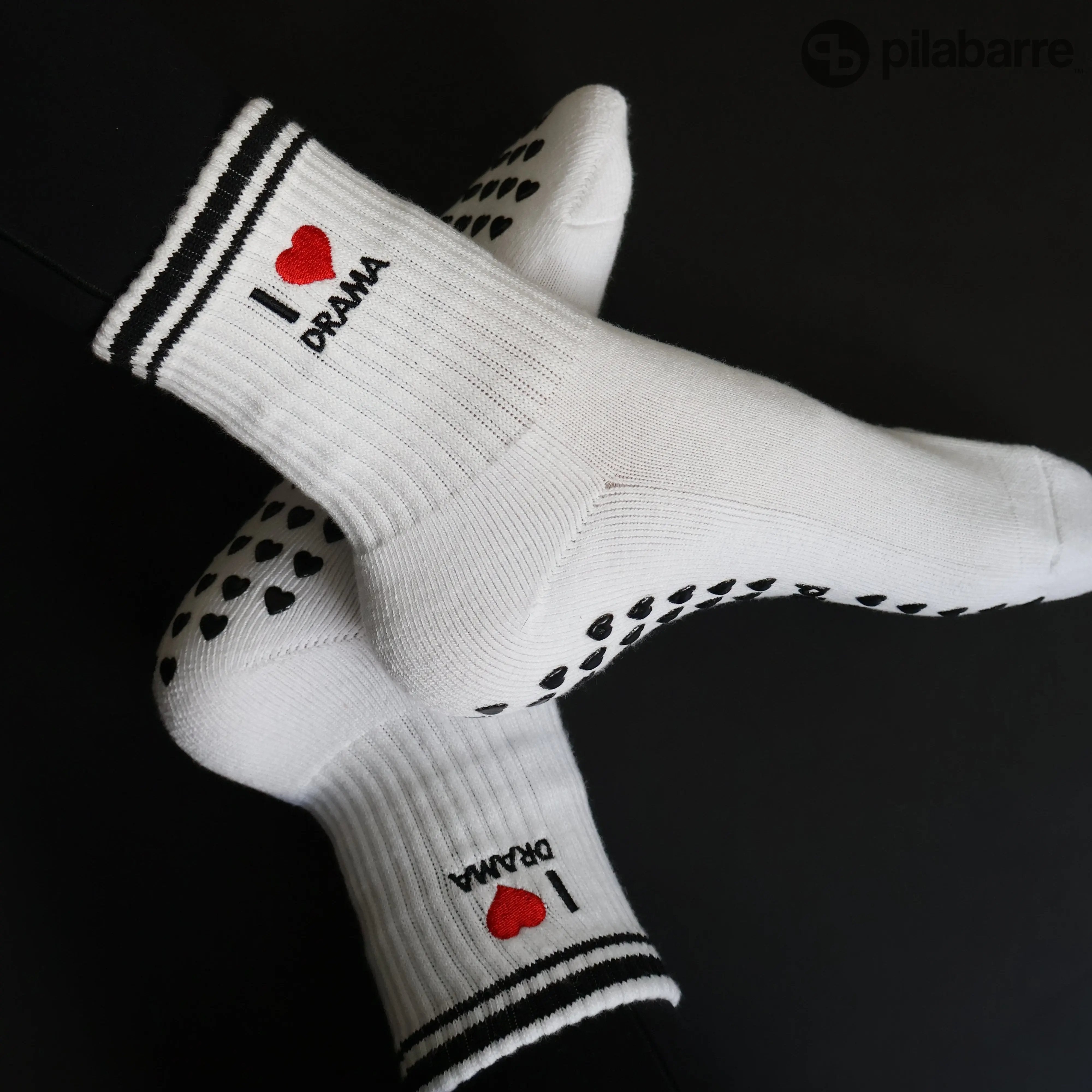 I LOVE DRAMA Grip socks from pila