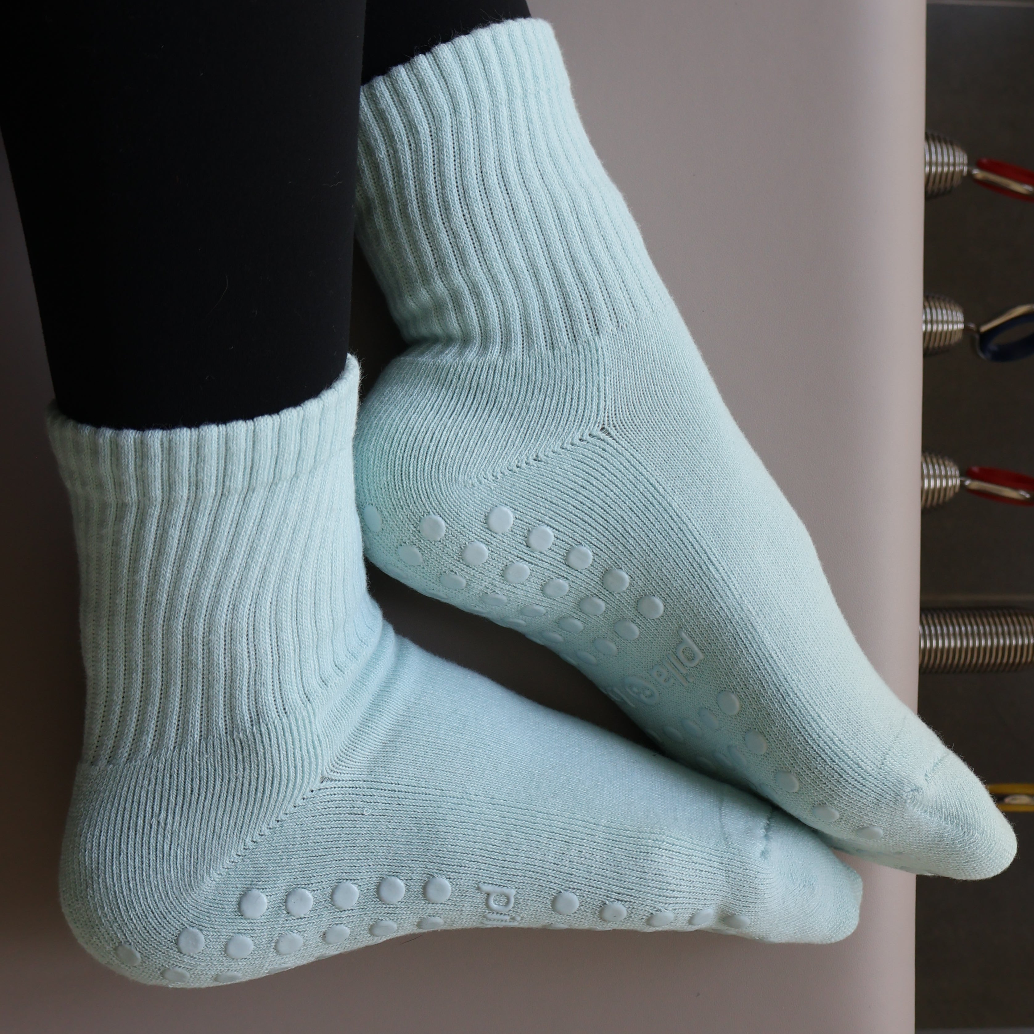Mint Chip Pilates Socks - Pila plain