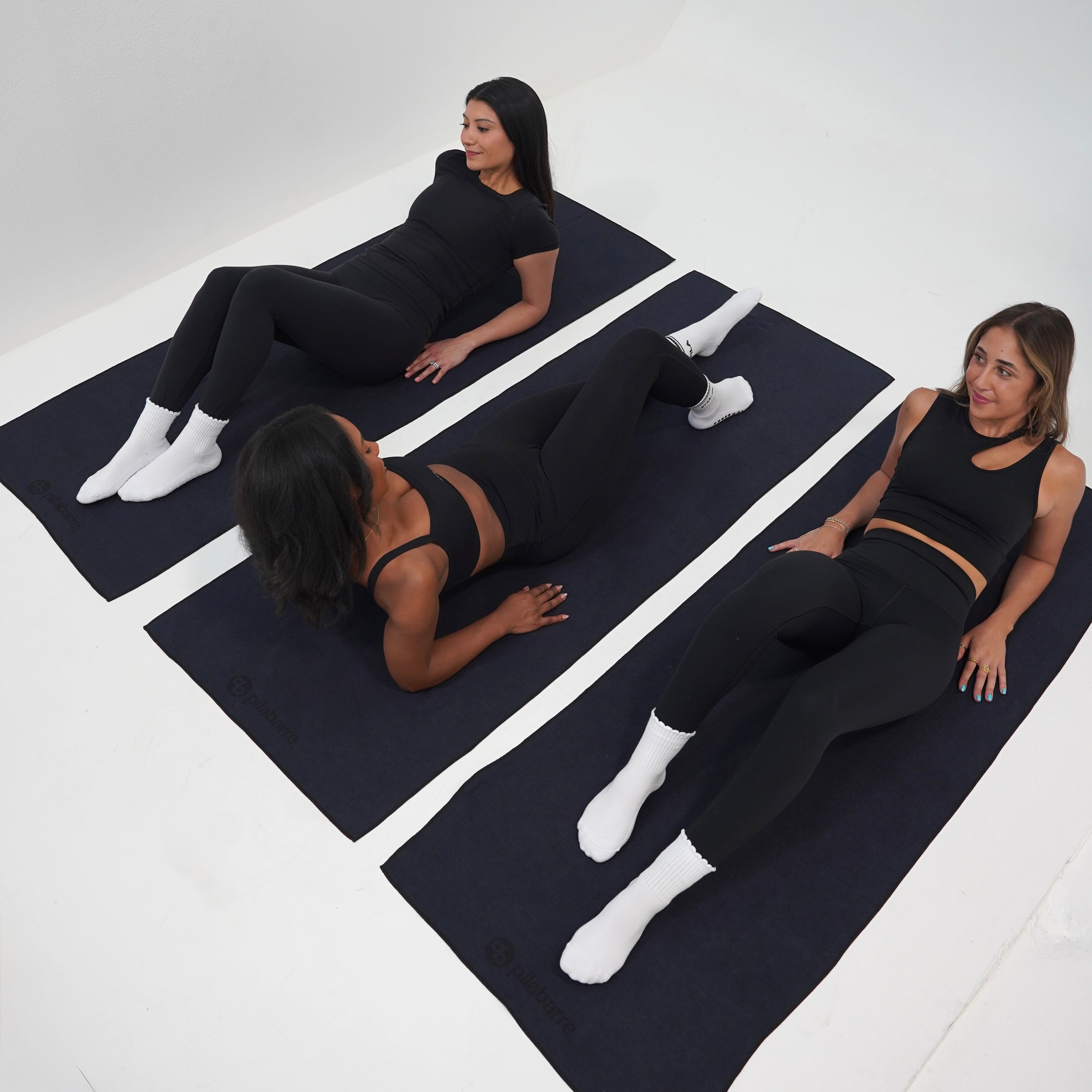 PILA Mat Grip Towel - Black