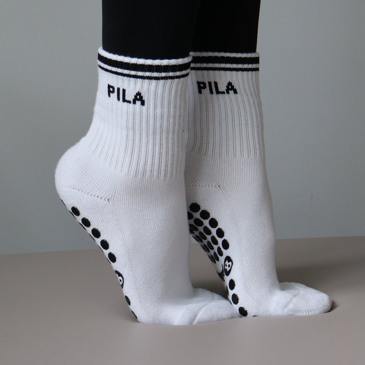 Pila essential grip socks for barre workouts