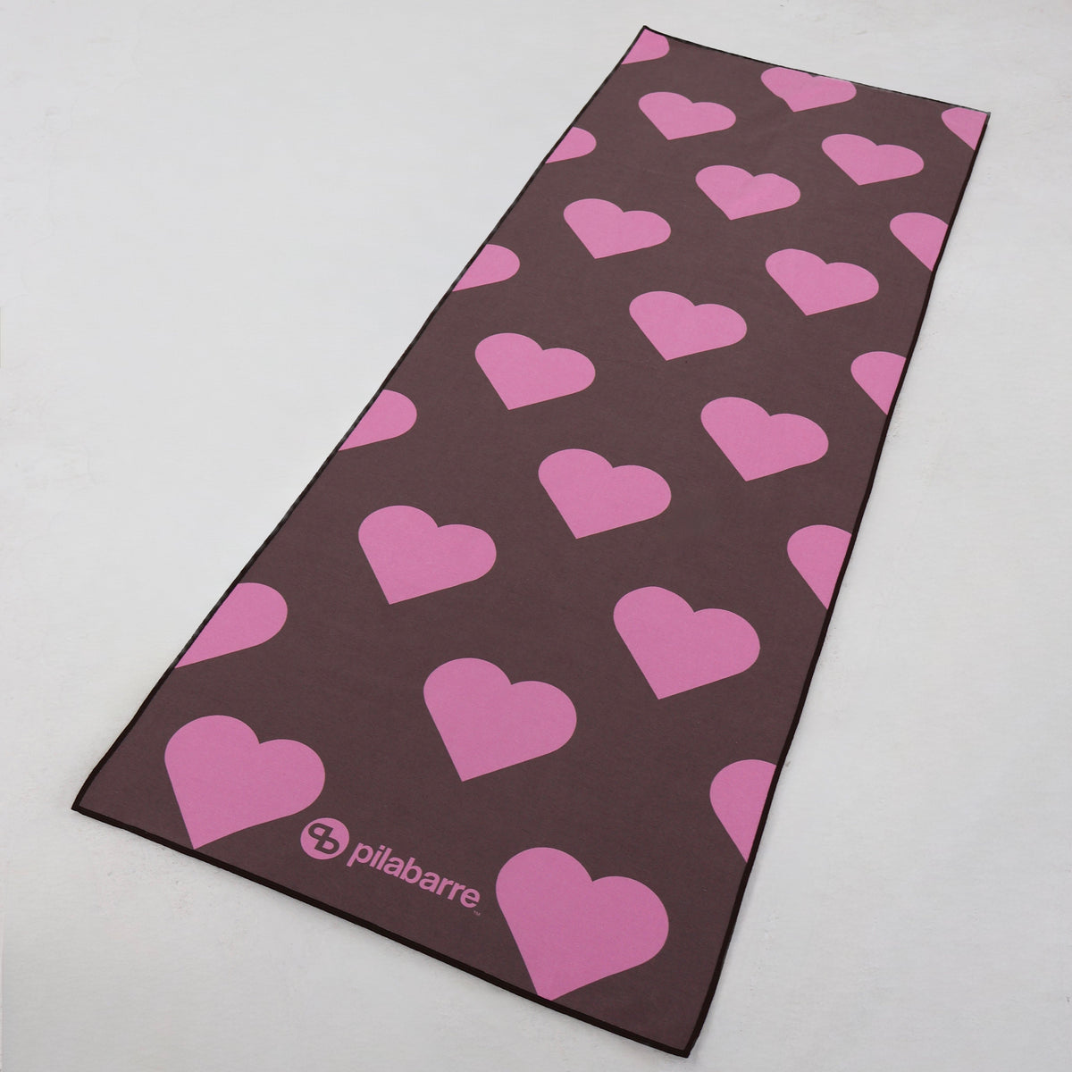 cocoa heart grip towel