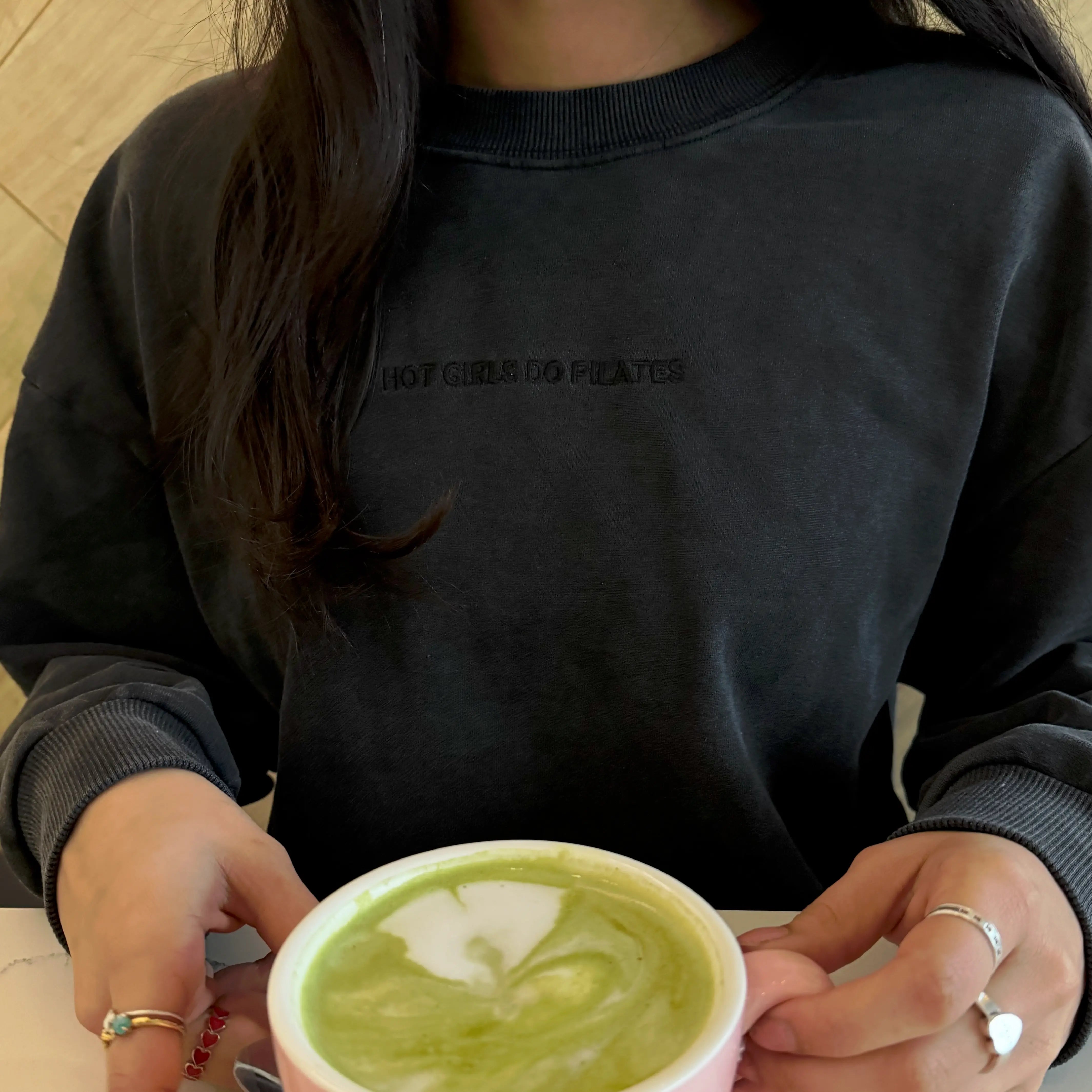 Hot Girls Do Pilates Crewneck crewneck Pila-Barre Pila-Barre 