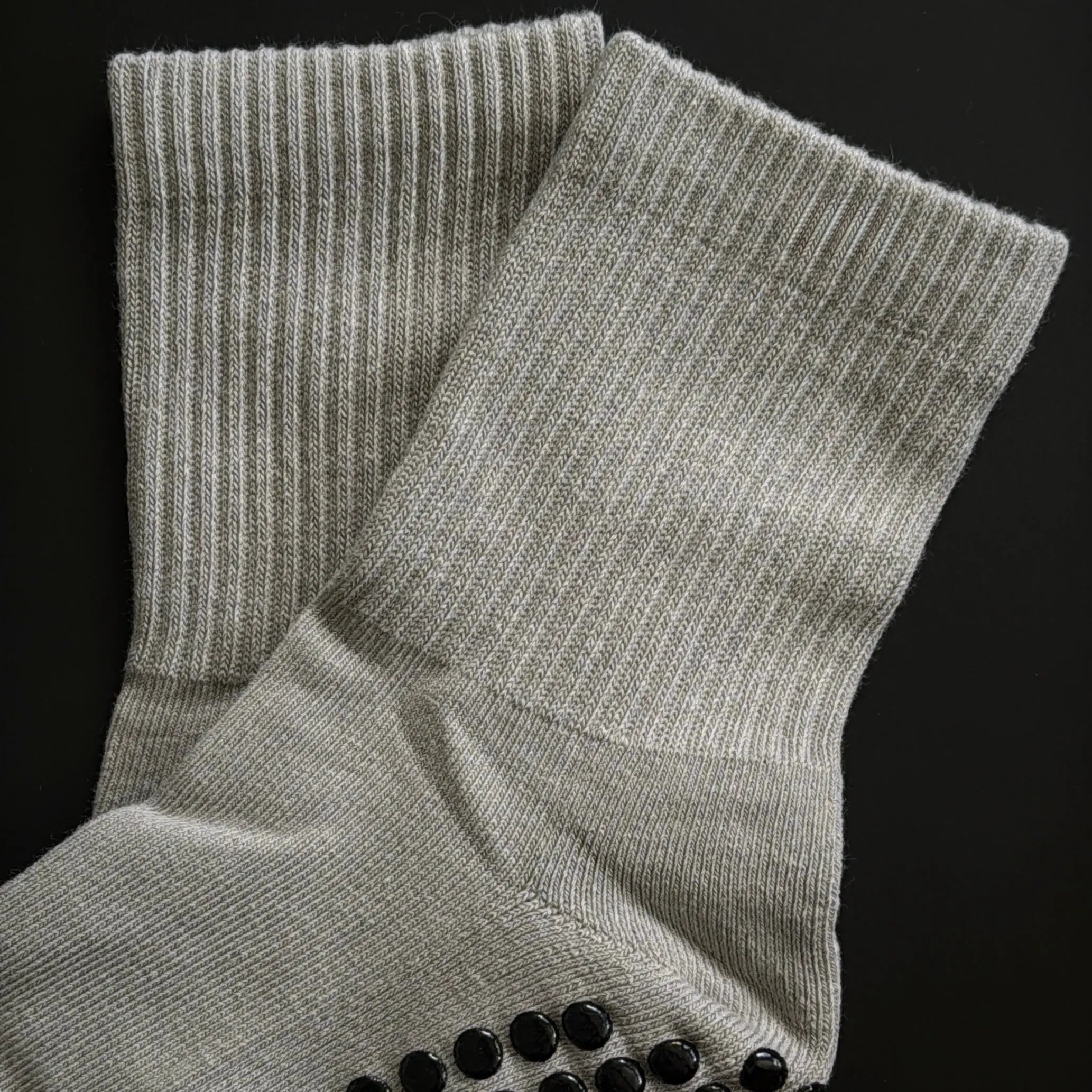 PILA Plain Best Gray Grip Socks My Store