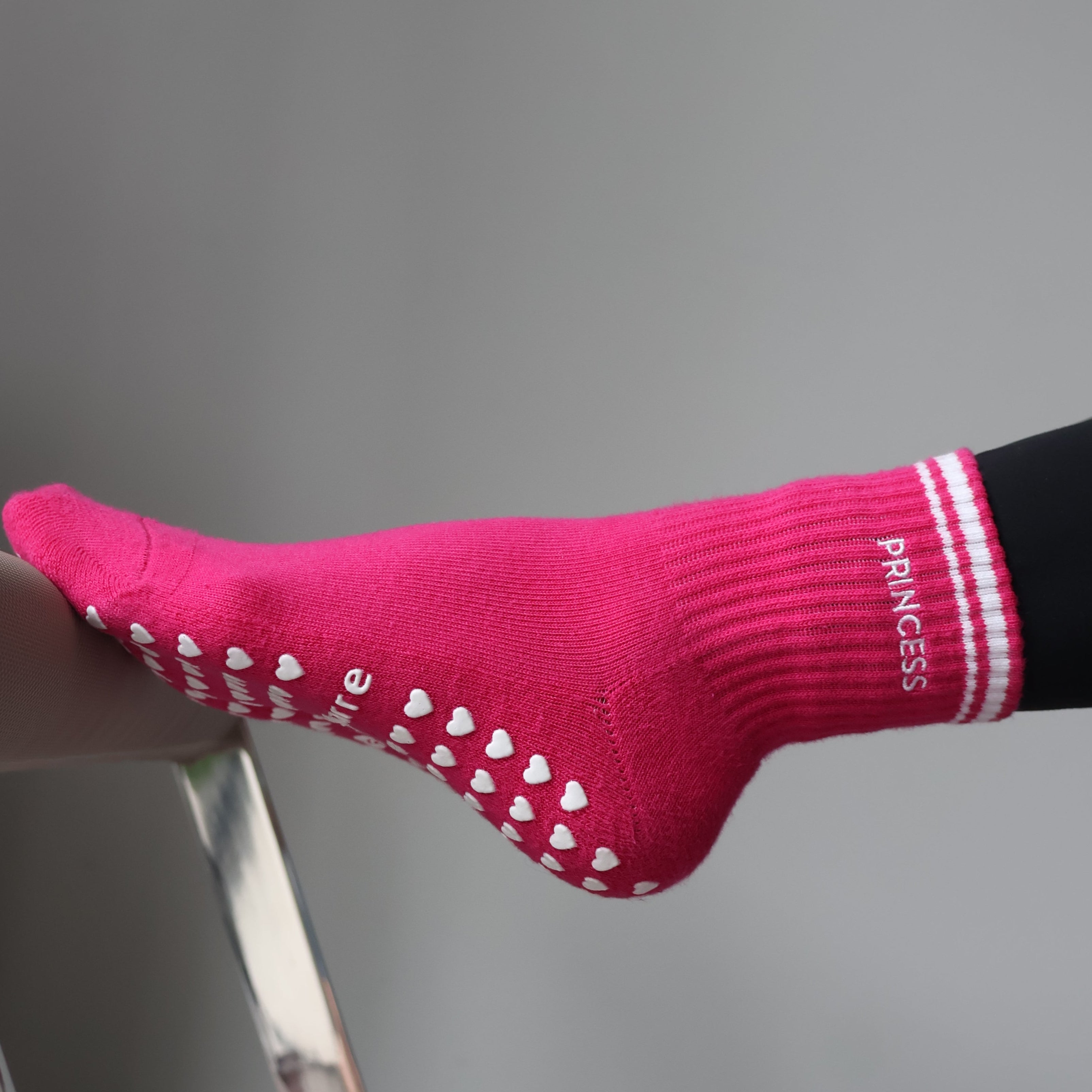 Princes pilates socks in hot pink