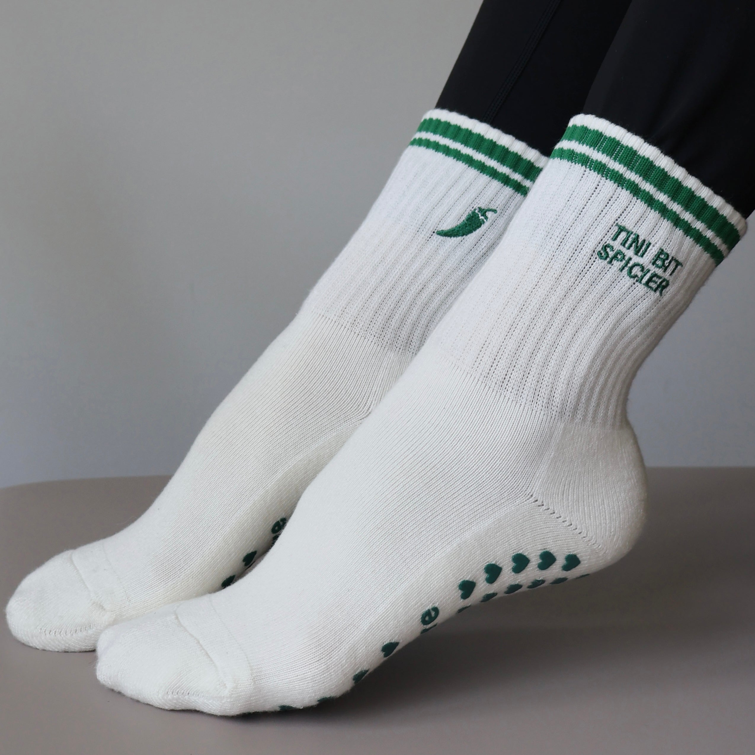 Tini Bit Spicier Grip Socks - Cream & Green