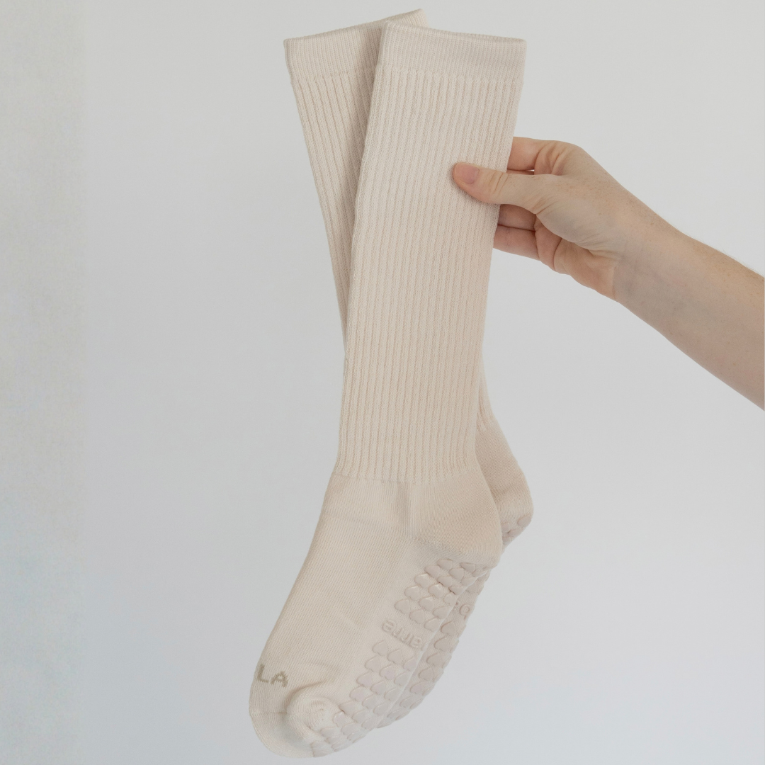 Cream Scrunch Grip Socks