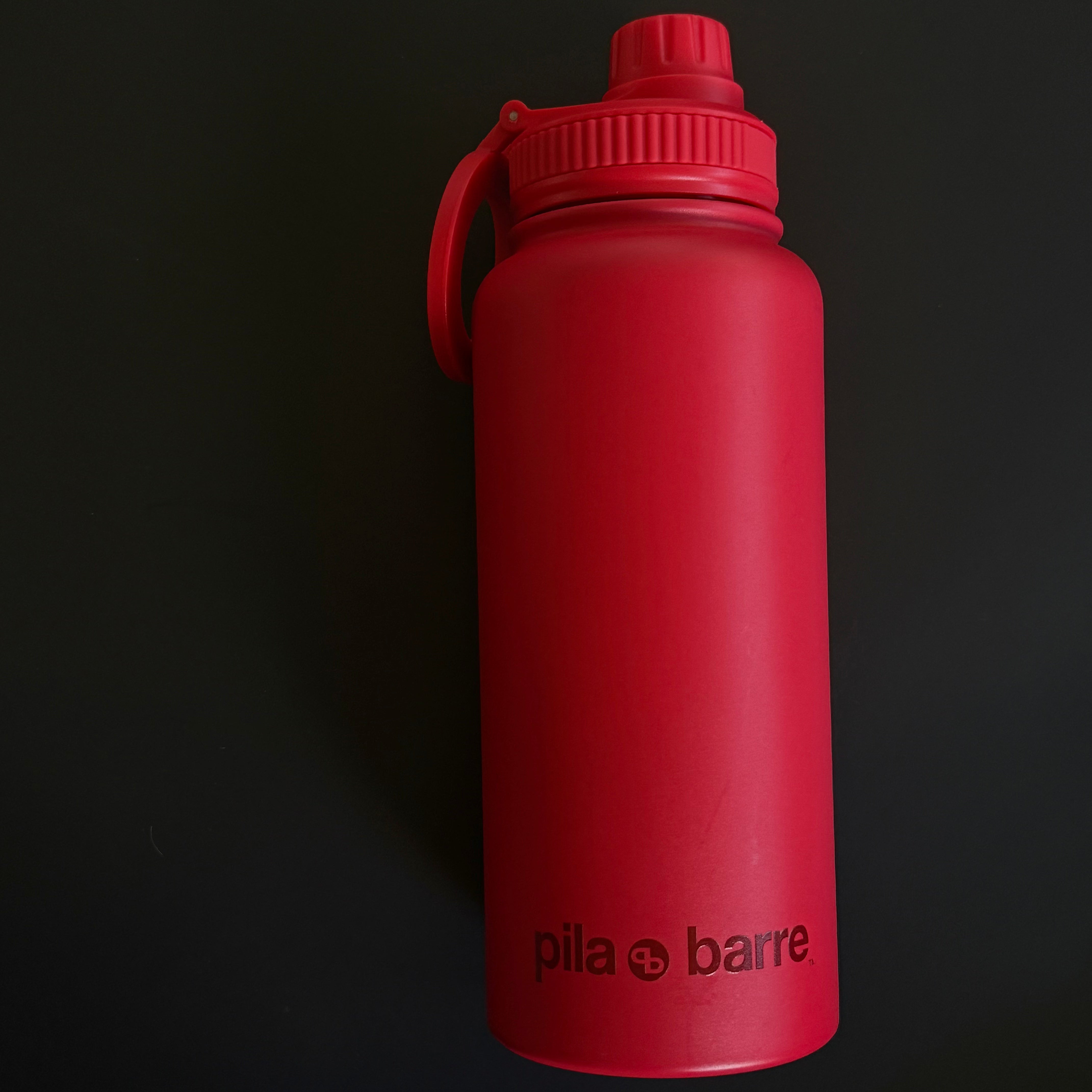 Pila MagSafe Phone-Holding Water Bottle