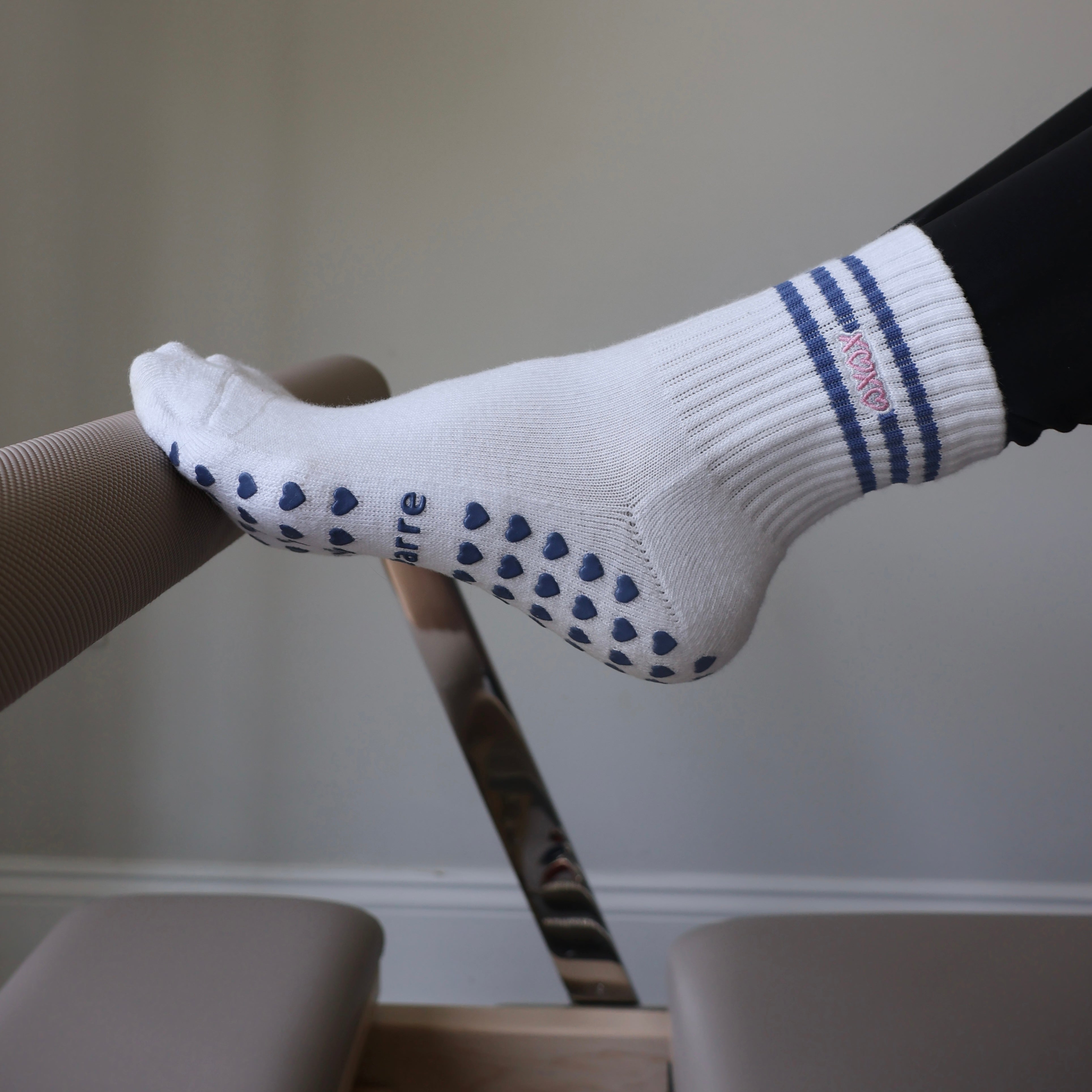 XOXO REFORMER PILATES SOCKS