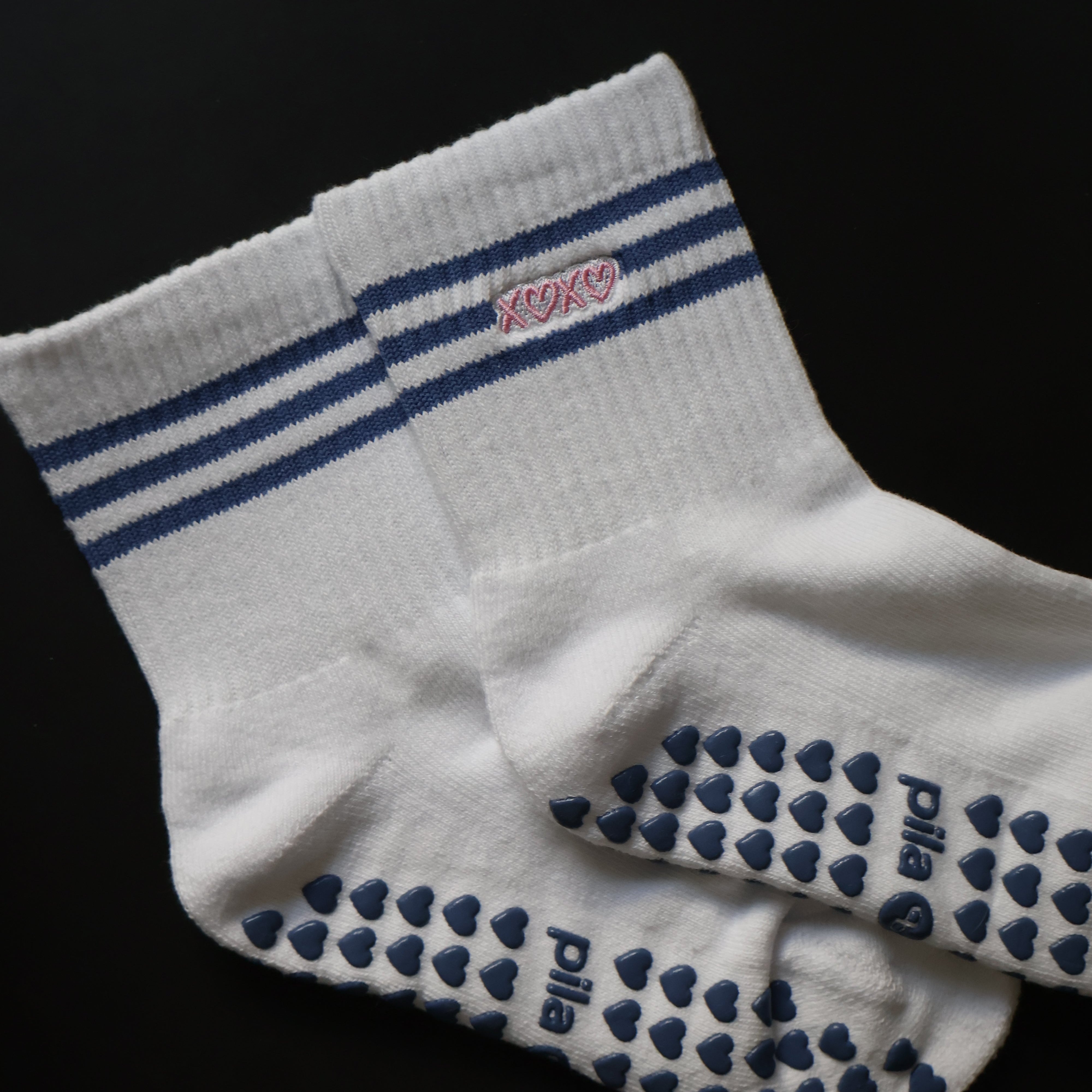 XOXO barre socks for valentines day 