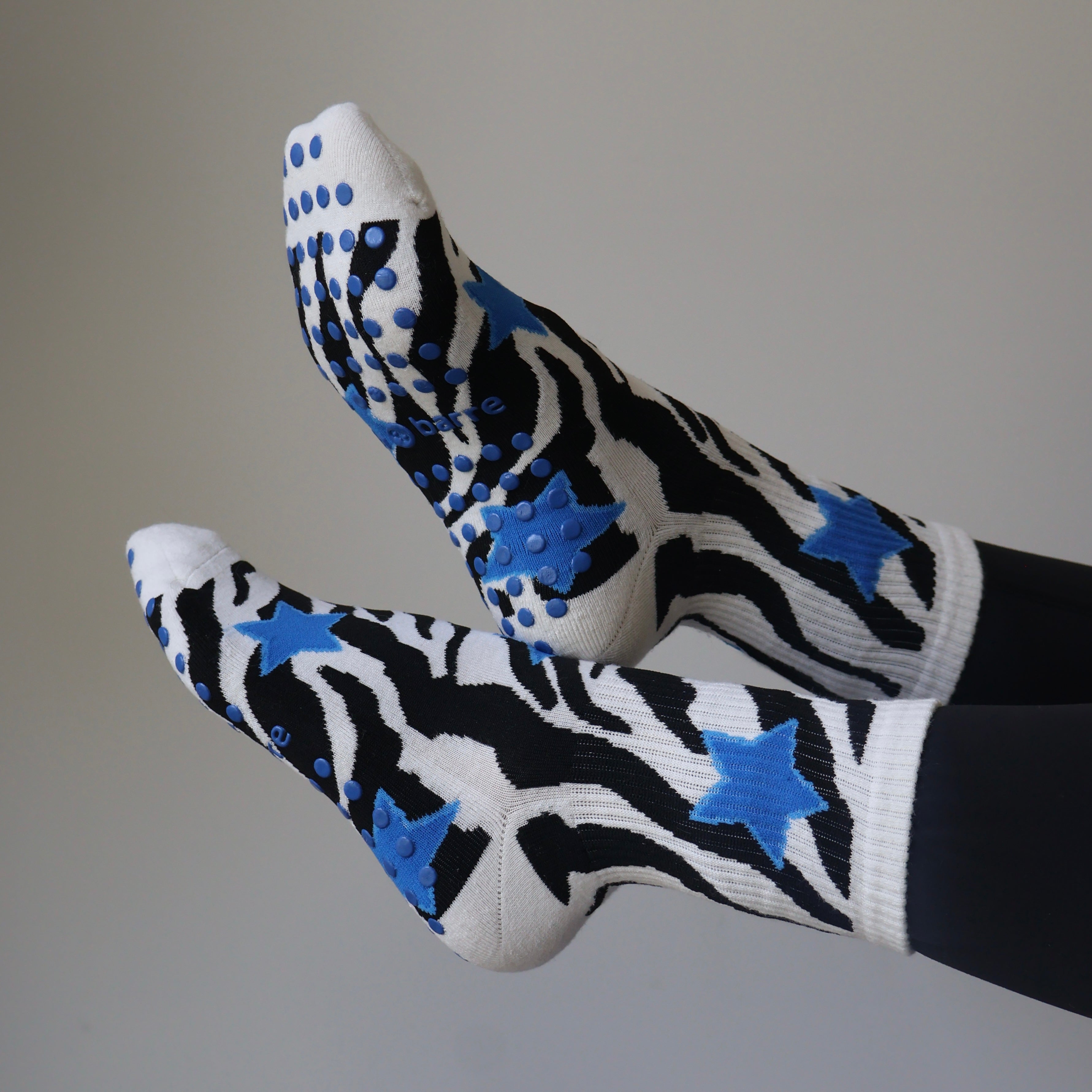 ZEBRA BARRE SOCKS - CUTE GRIP SOCKS