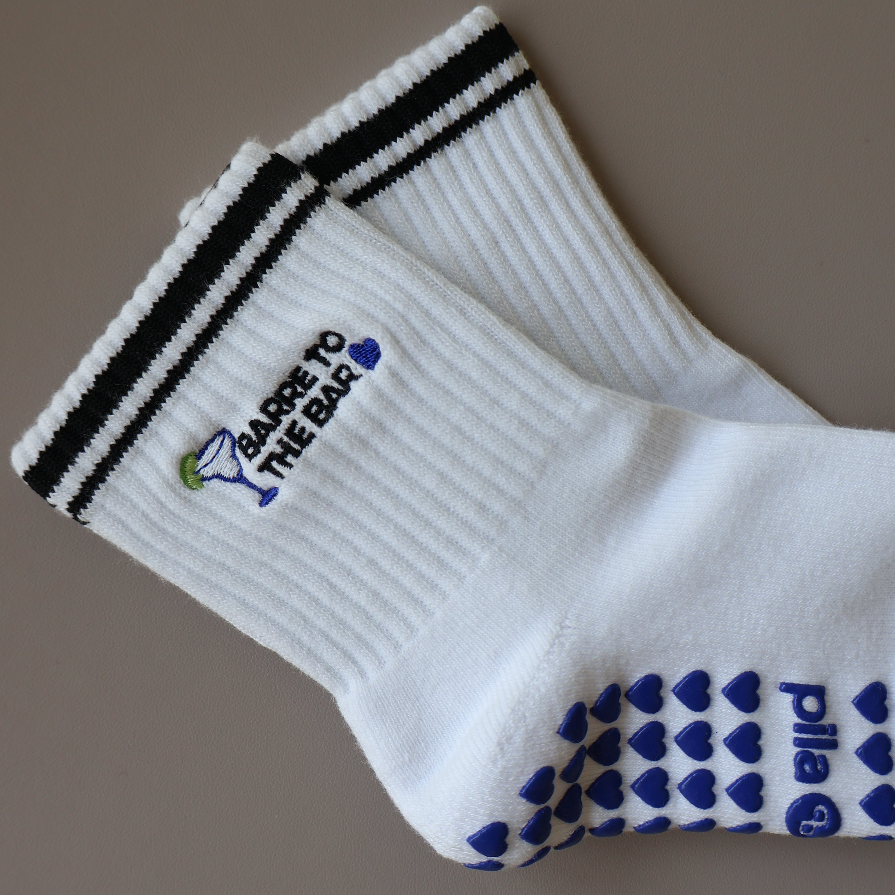 barre to the bar grip socks