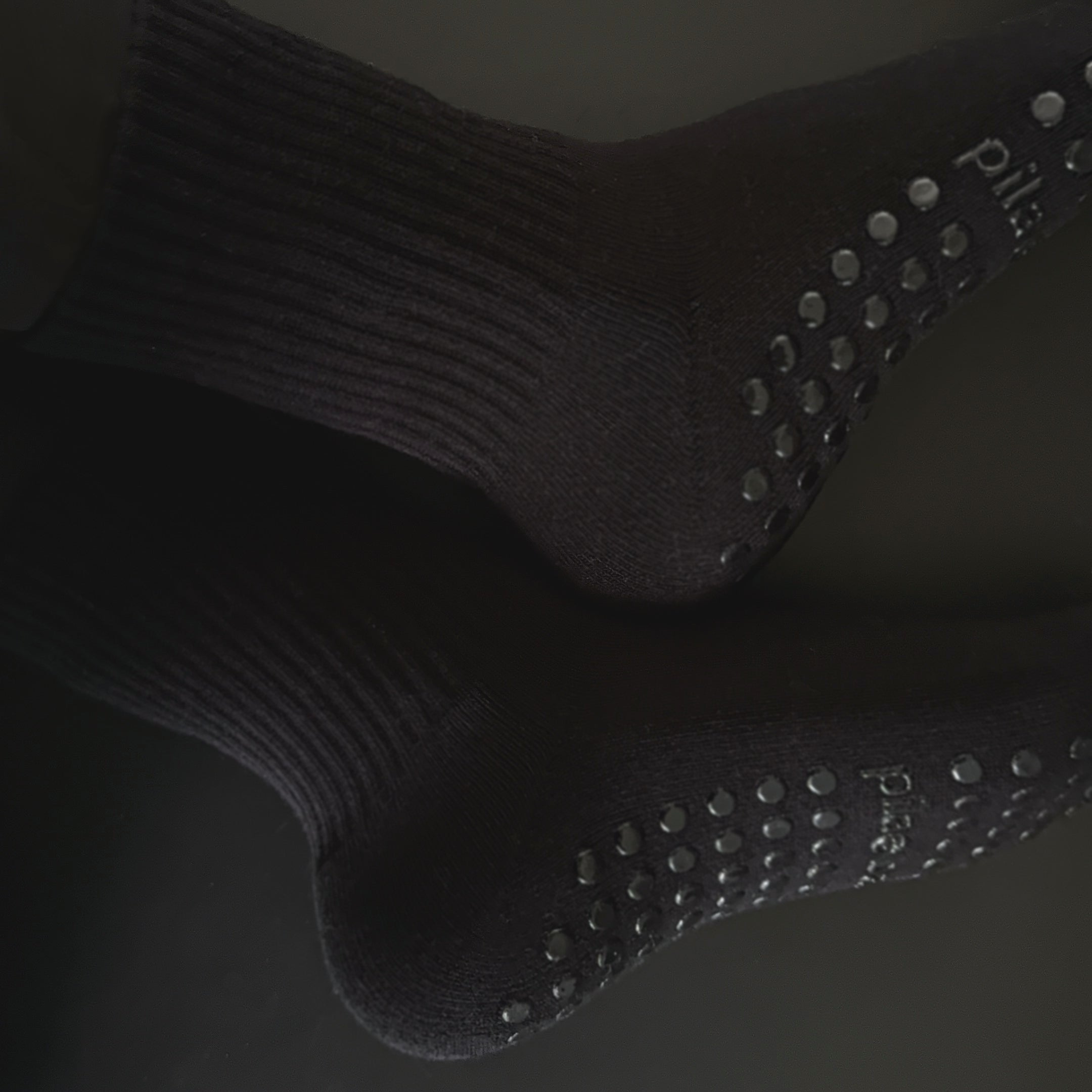 PILA Plain Best Black Grip Sock