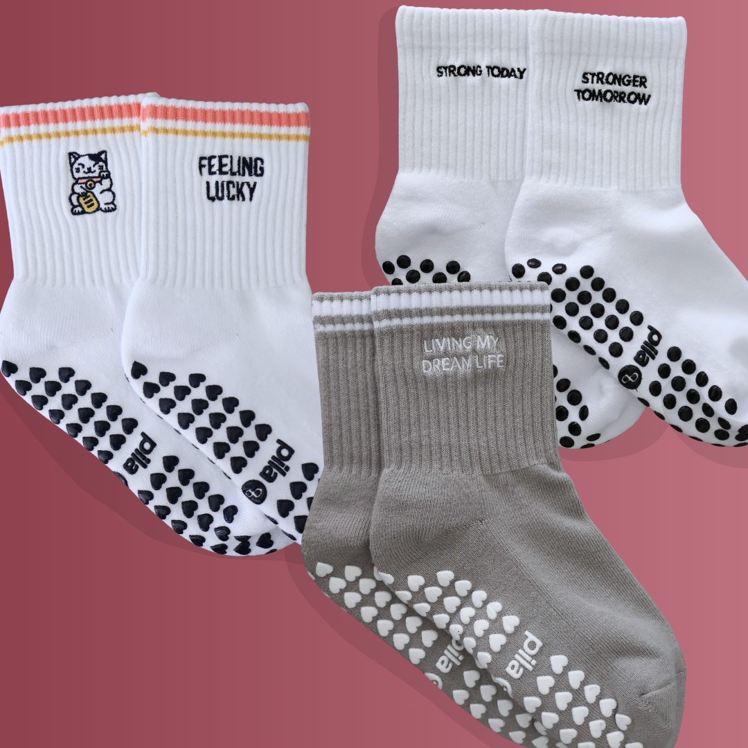 NEW YEARS GRIP SOCK BUNDLE