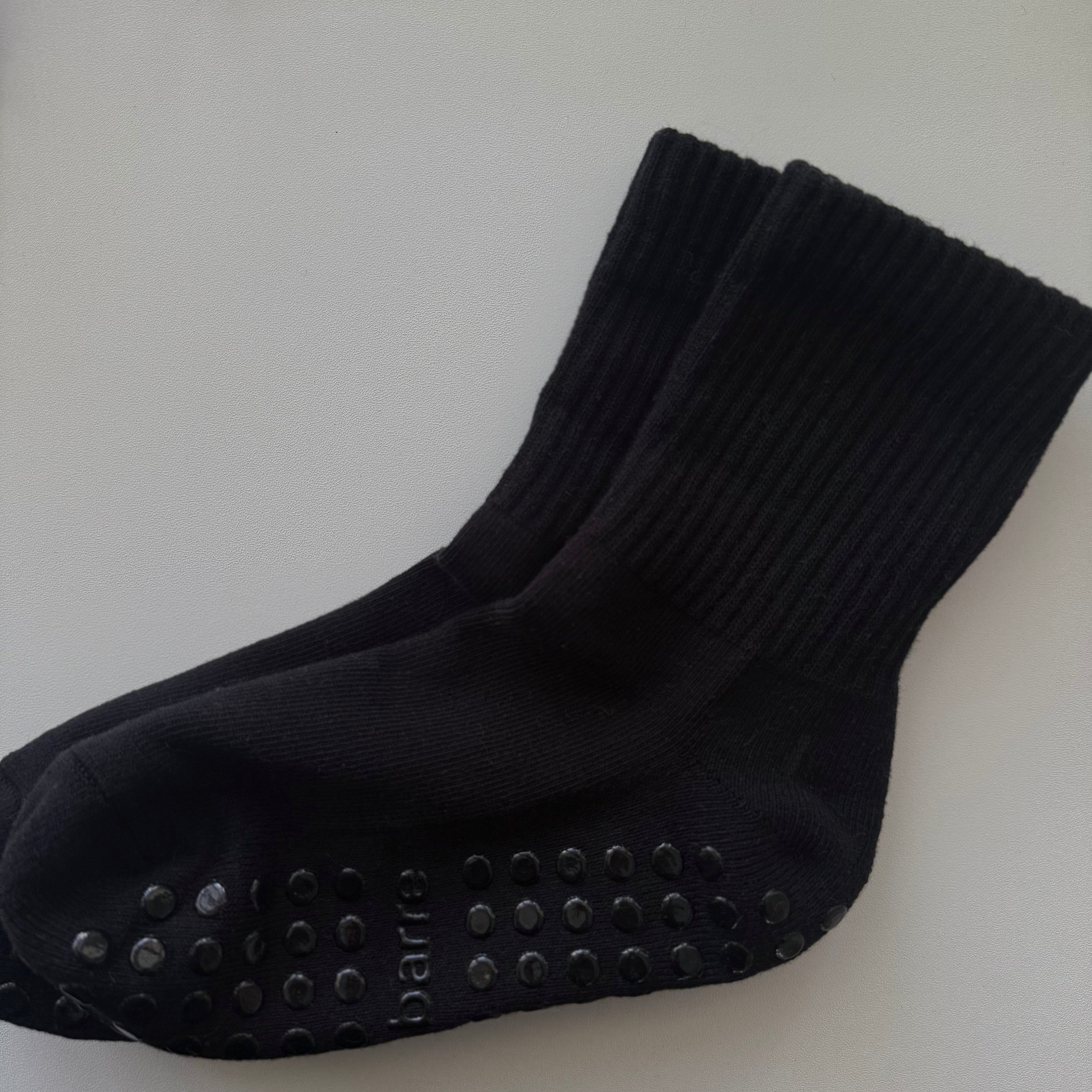 PILA Plain Best Black Grip Sock