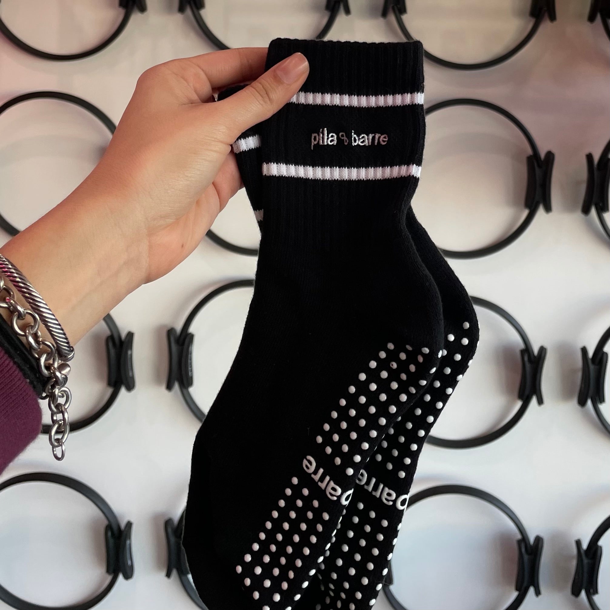 Essential Pila-Barre Grip Sock - Black