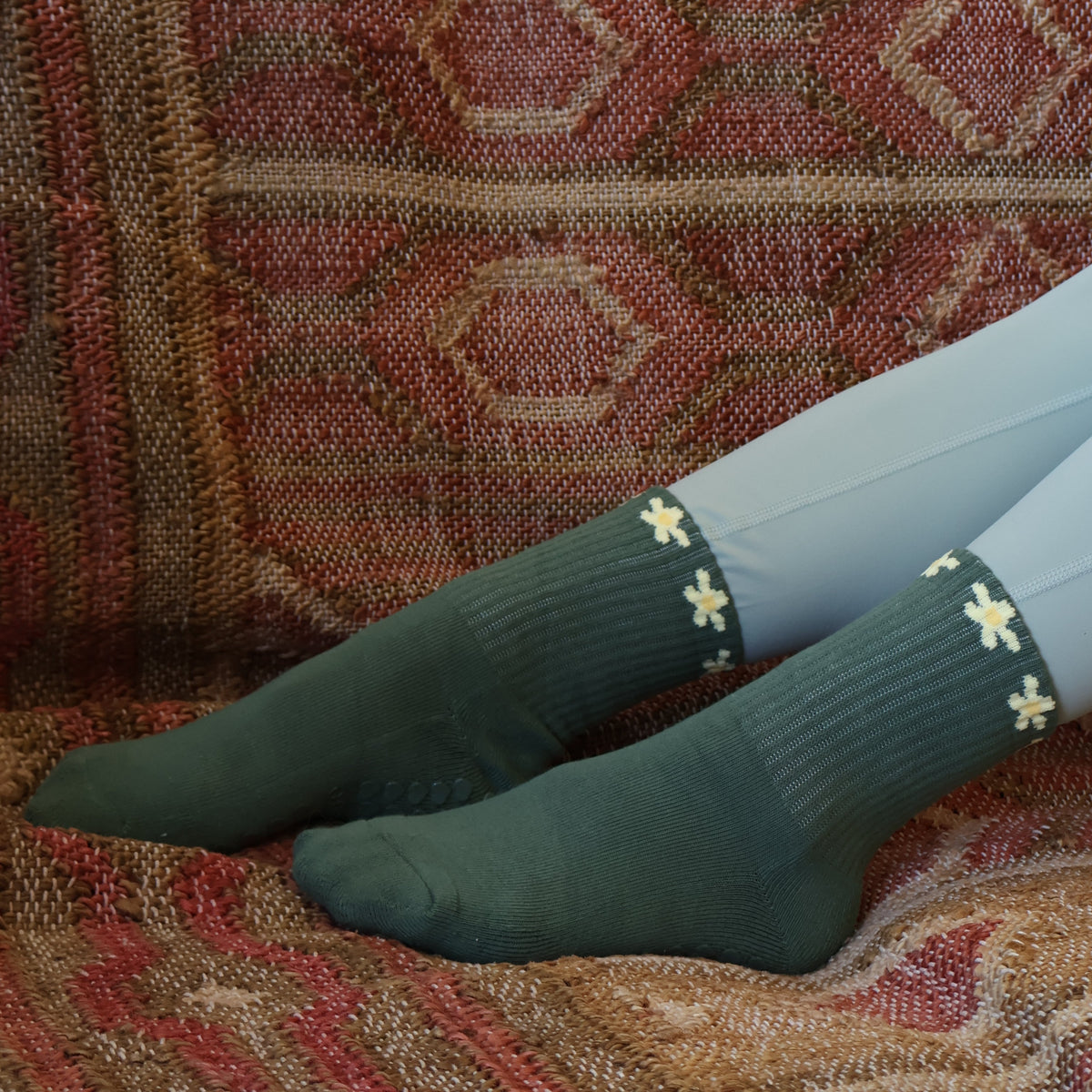 flower power barre socks in green and yellow