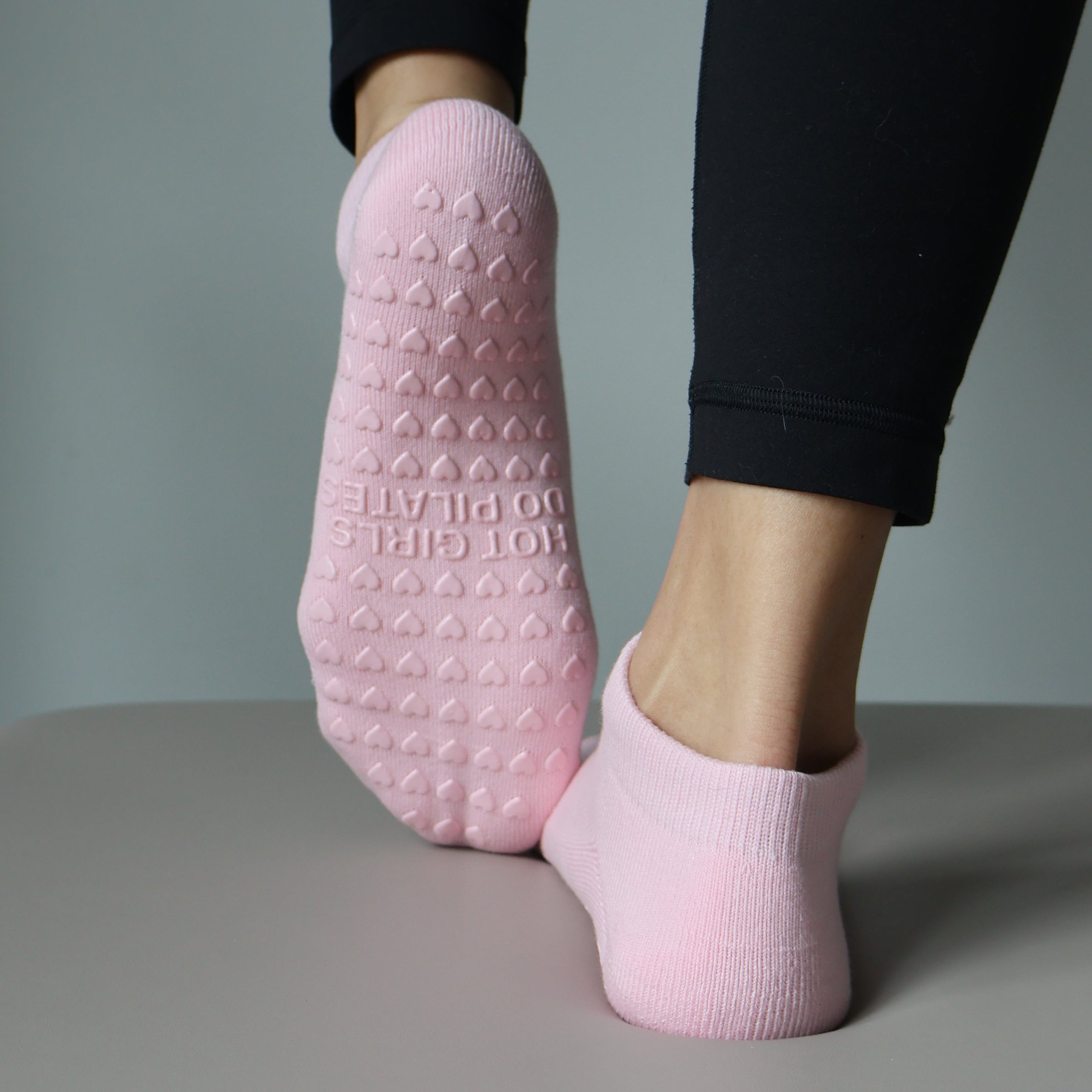 hot girls do pilates socks low pink grip socks