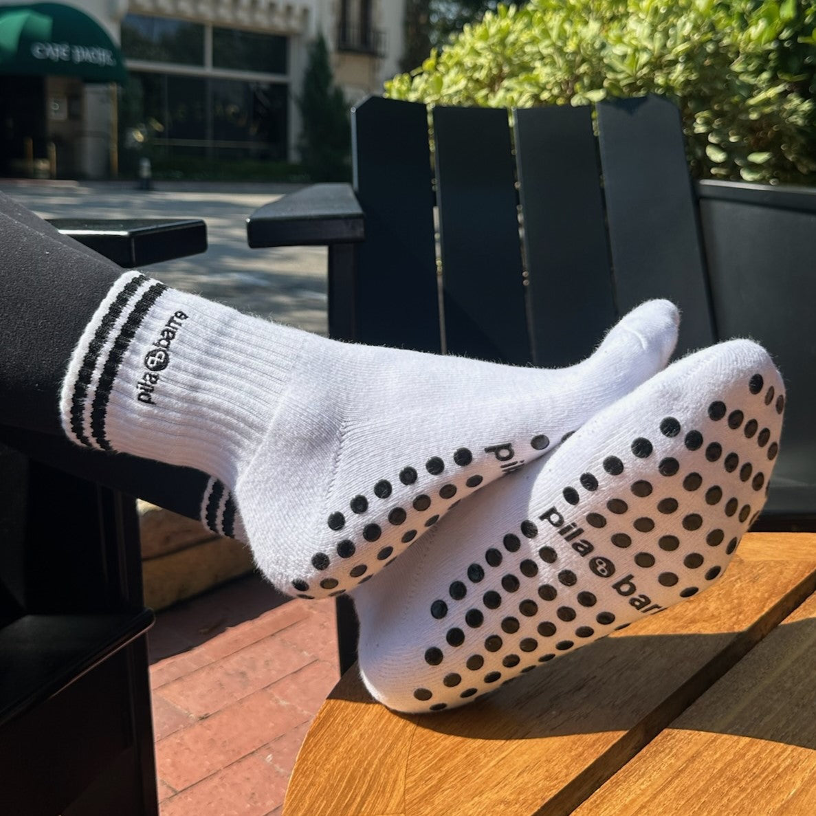 PILA Essential Grip Socks - White