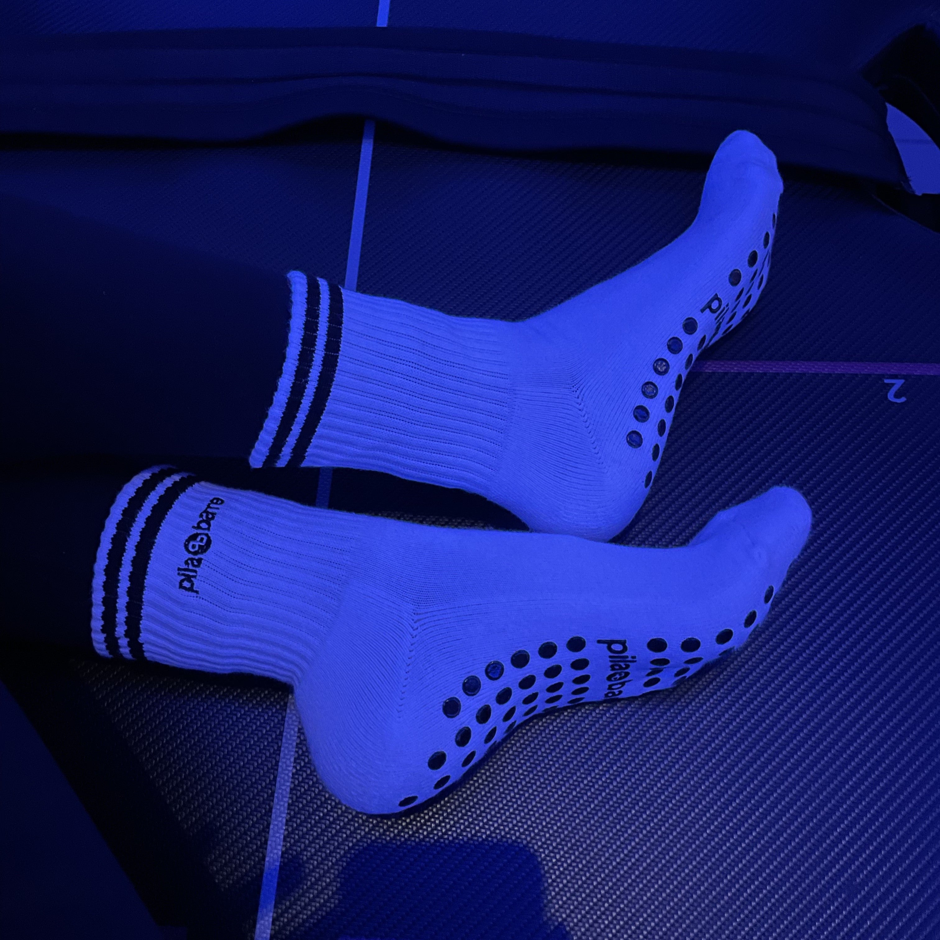 PILA Essential Grip Socks - White