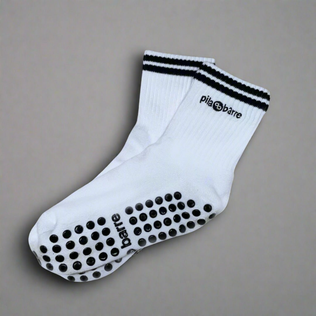 Pila-Barre Essential Grip Socks - White