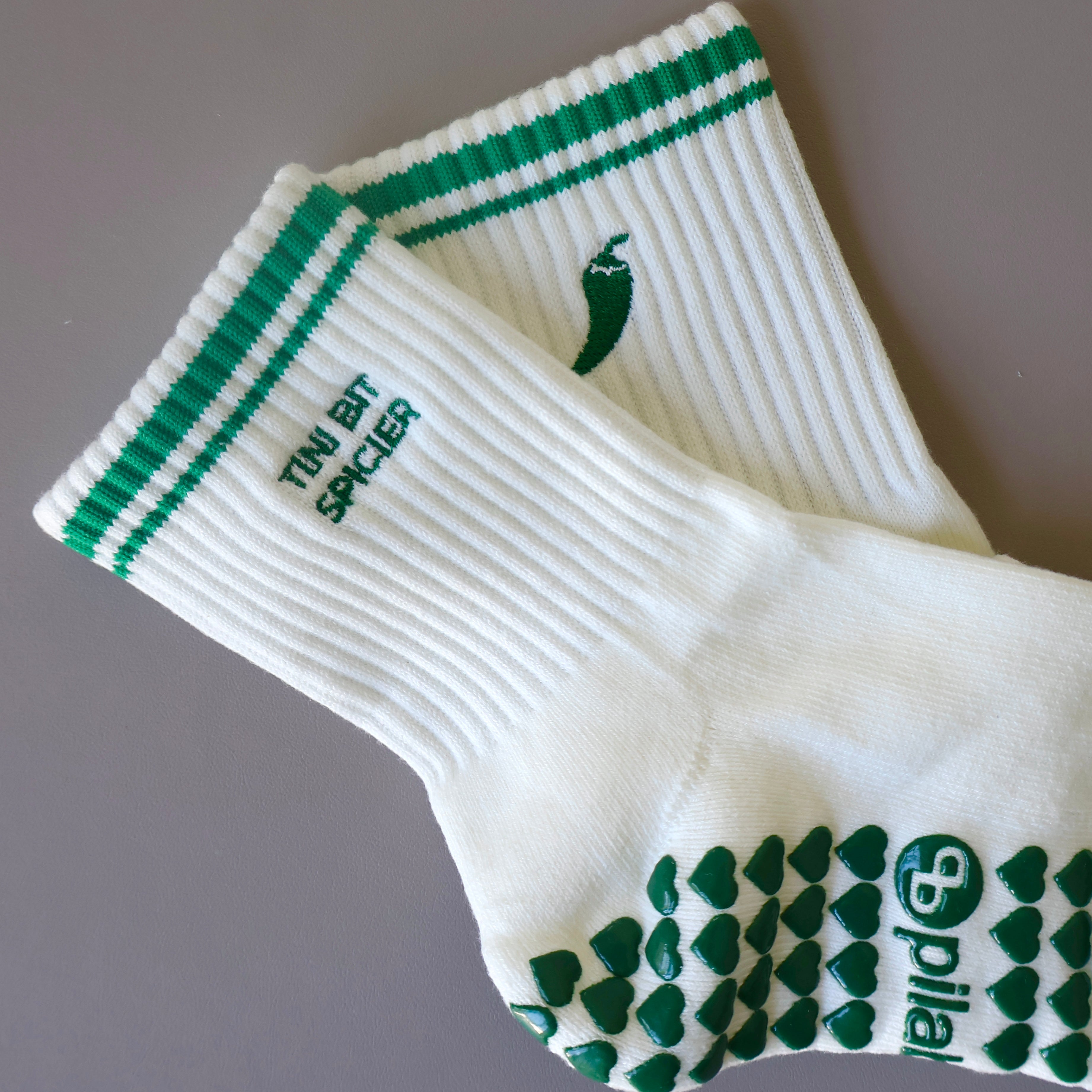 Tini Bit Spicier Grip Socks - Cream & Green